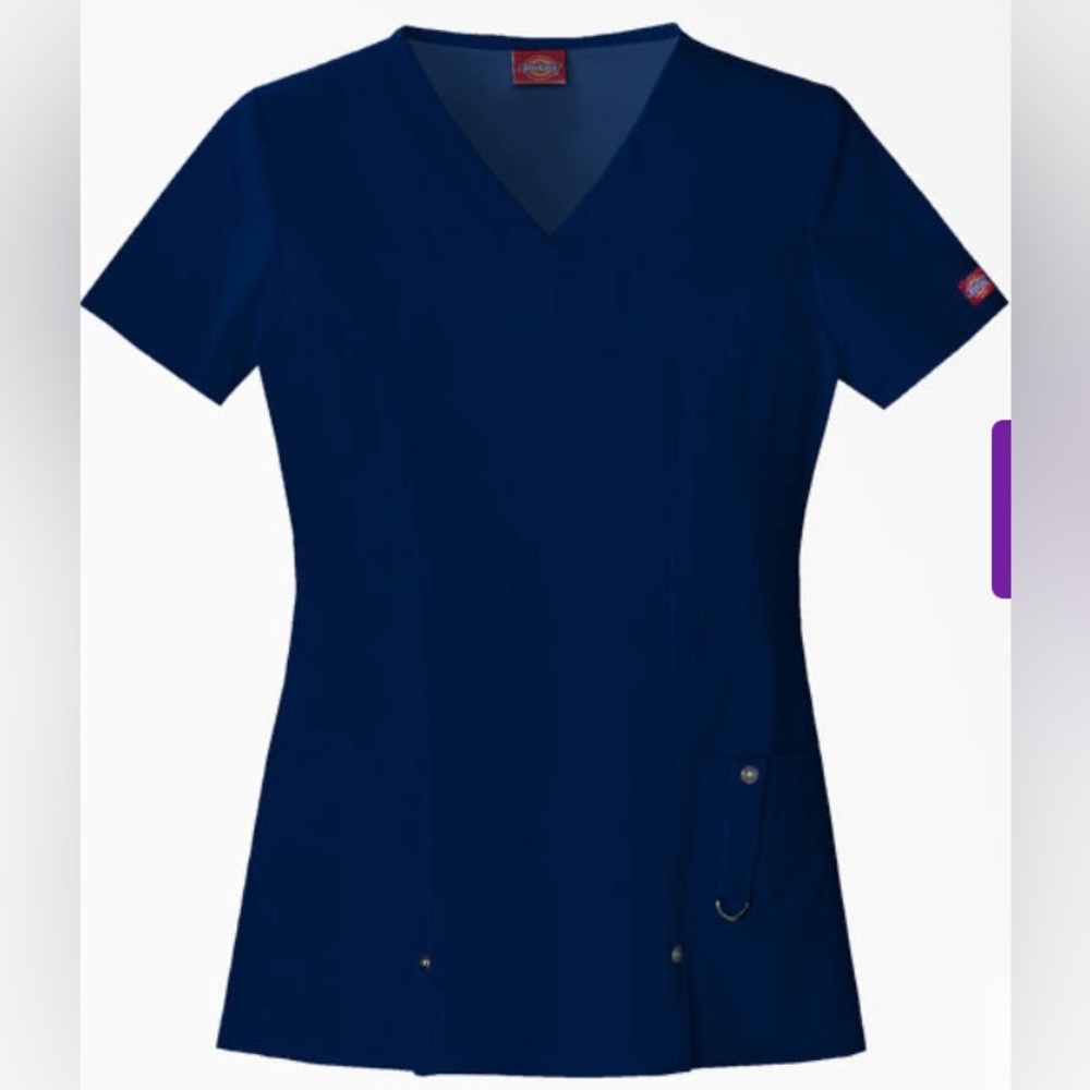 Medium Tall Dickies XTREME stretch v neck scrub top